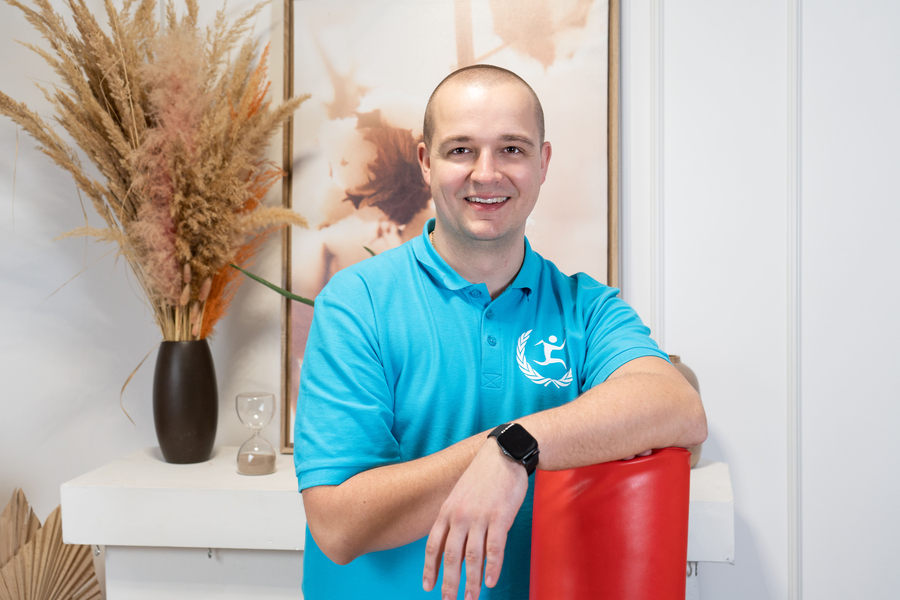 Zdjęcie na okładce dla Rehabilitacja Domowa z dojazdem - Cezary Ciecierski